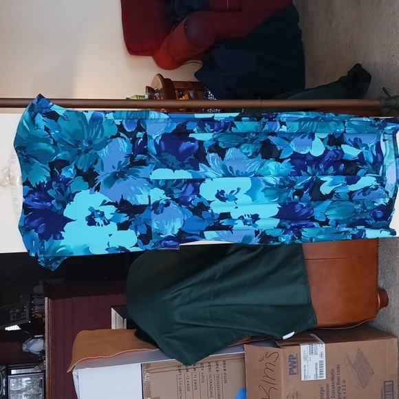 DRESS - Picture 4 of 4